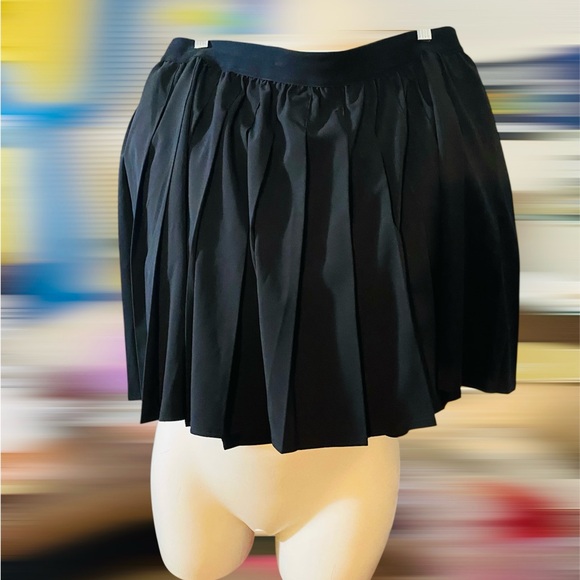 Torrid Black and Pink Floral Skirt Set - Picture 9 of 10